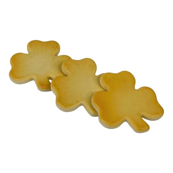 American Girl Irish Souvenir Set SHORTBREAD COOKIES 3 Shamrock Clover Biscuits - Picture 1 of 6